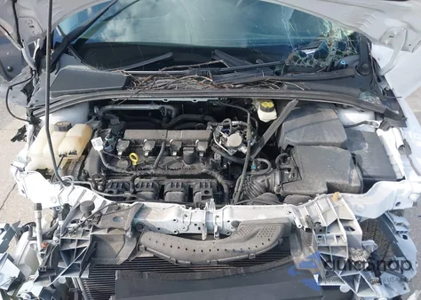 2017 Ford Focus Se z USA, uszkodzony, nr VIN 1FADP3F2XHL309532